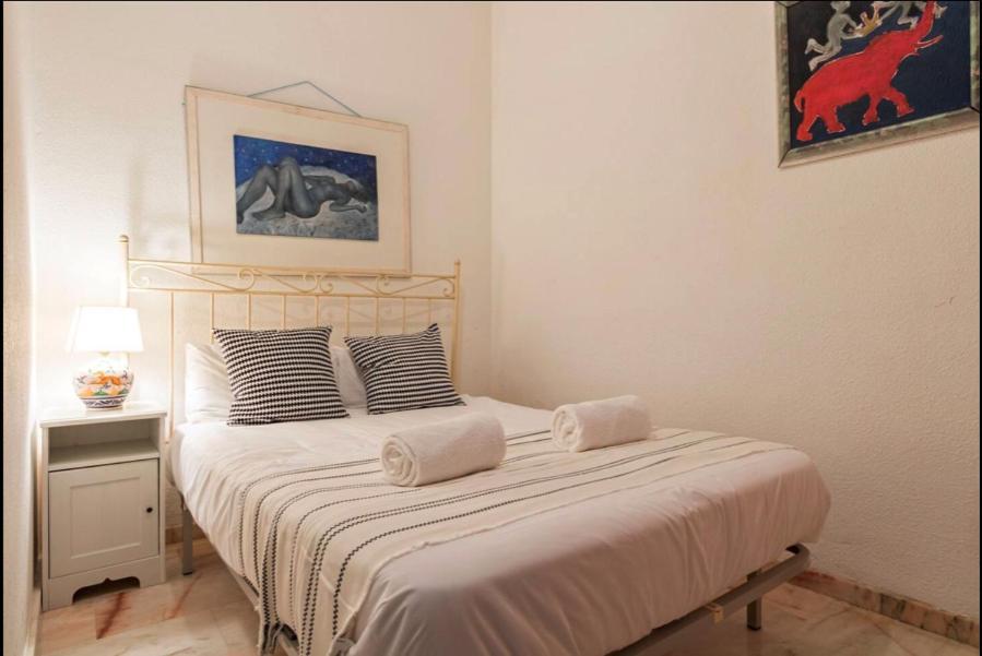 Pavia Central Suite By Valcambre เซบีญา ภายนอก รูปภาพ